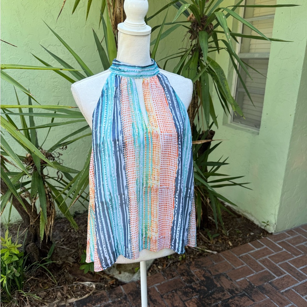 Waverly Grey Turquoise Key hole Sleeveless Top